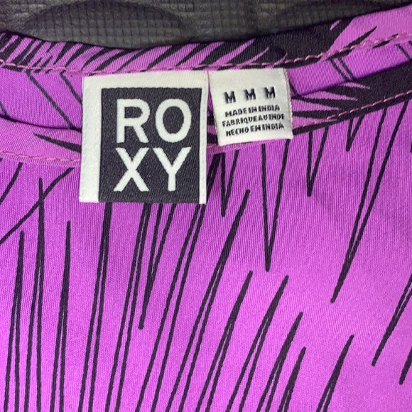 Roxy Top - Picture 2 of 2